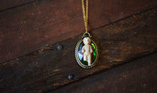 Load image into Gallery viewer, Vintage Stone Charlotte