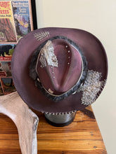 Load image into Gallery viewer, Montana
