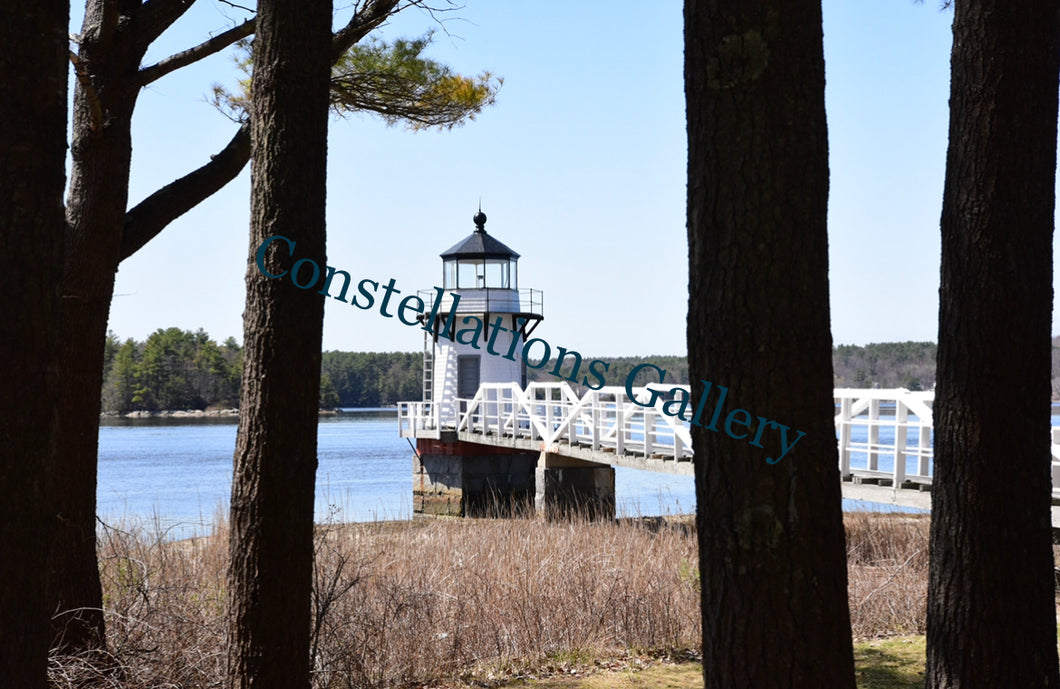 Doubling Point Lighthouse