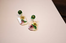 Load image into Gallery viewer, Hexagon
